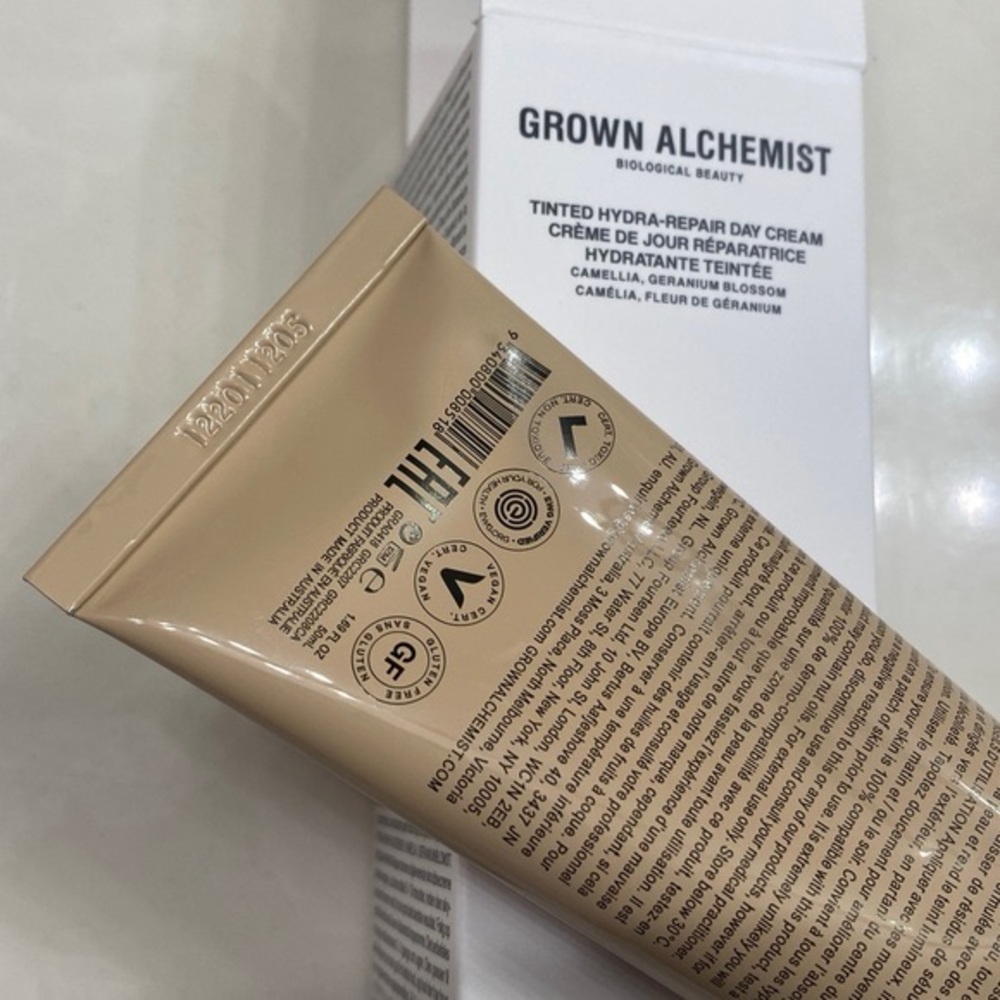 Grown Alchemist Tinted Hydra-Repair Day Cream 50ML $42MSRP - Picture 3 of 8
